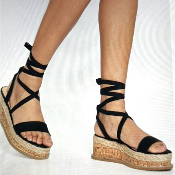 Retro Women's FRM1 Black Faux Suede Wrap-Around Strap Wedges Sandals - Picture 2 of 7